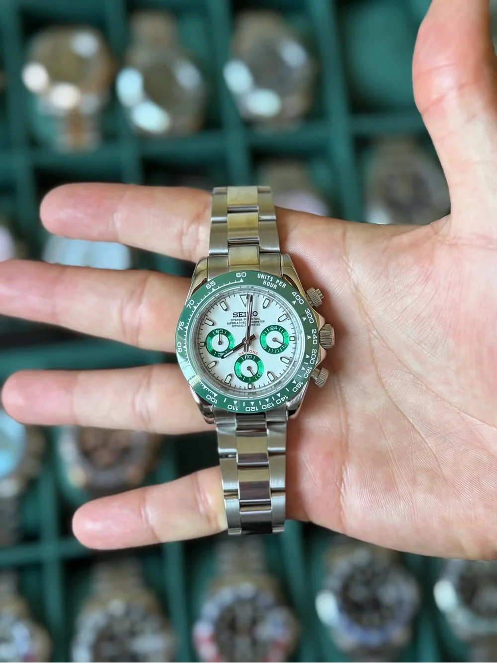 Seiko Mod: Alpine Green Daytona